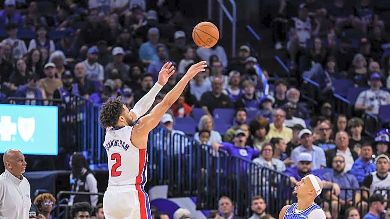 Cade Cunningham Heating Up From Three at Perfect Time for Pistons