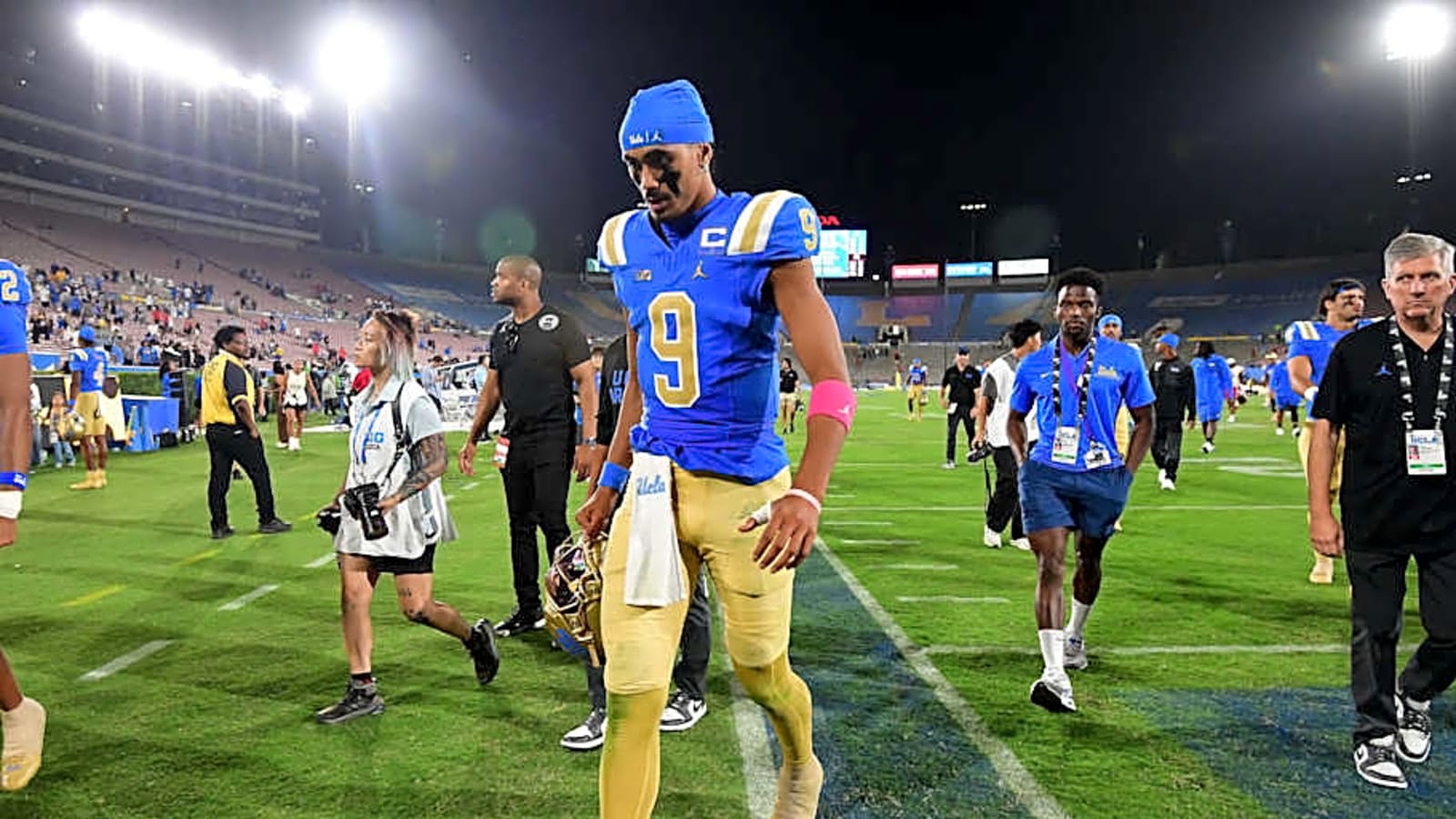 UCLA QB Nico Iamaleava’s NIL valuation plummets after Utah loss