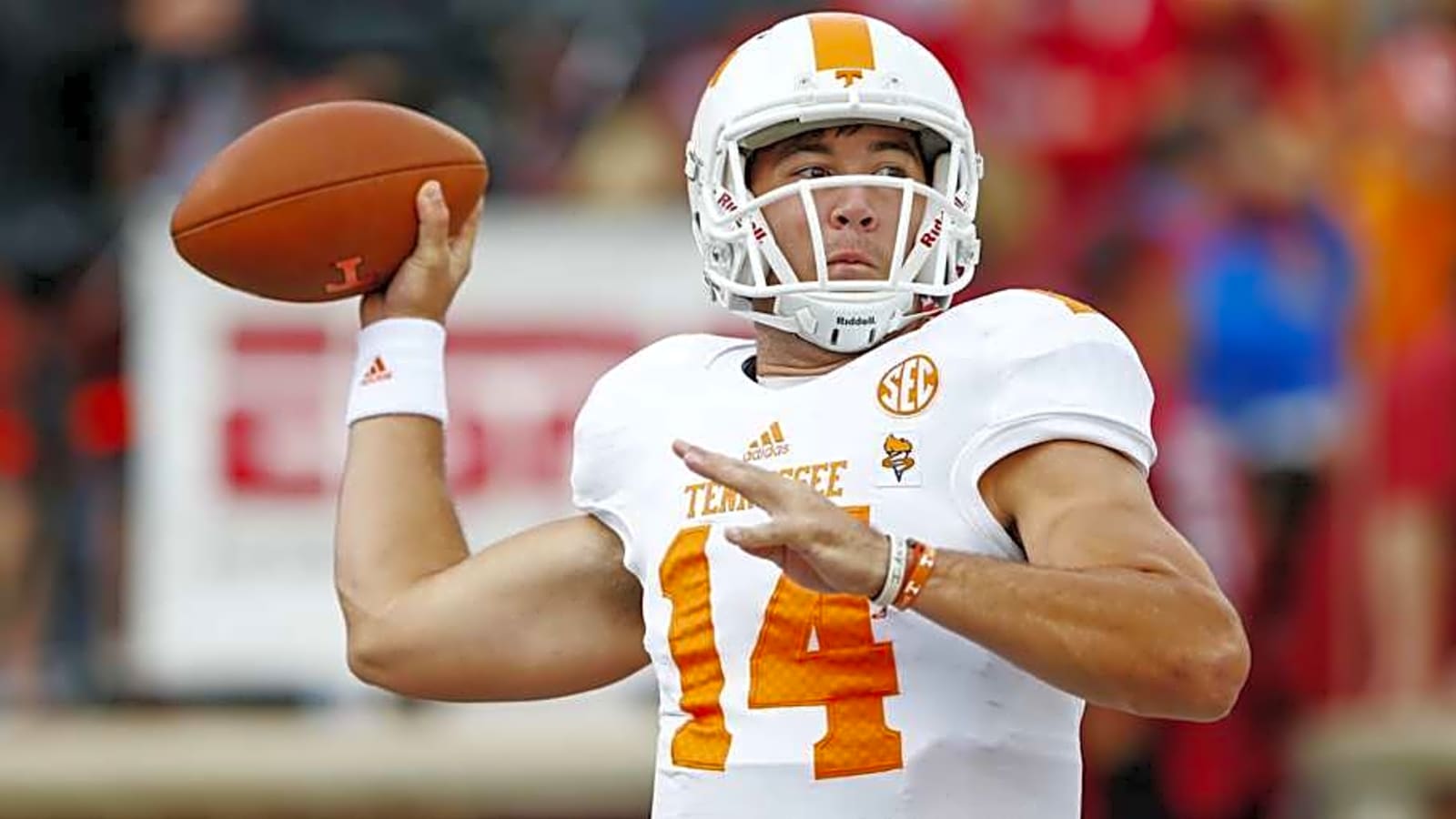 Tennessee Football Fans Against a Possible Switch Back to Adidas