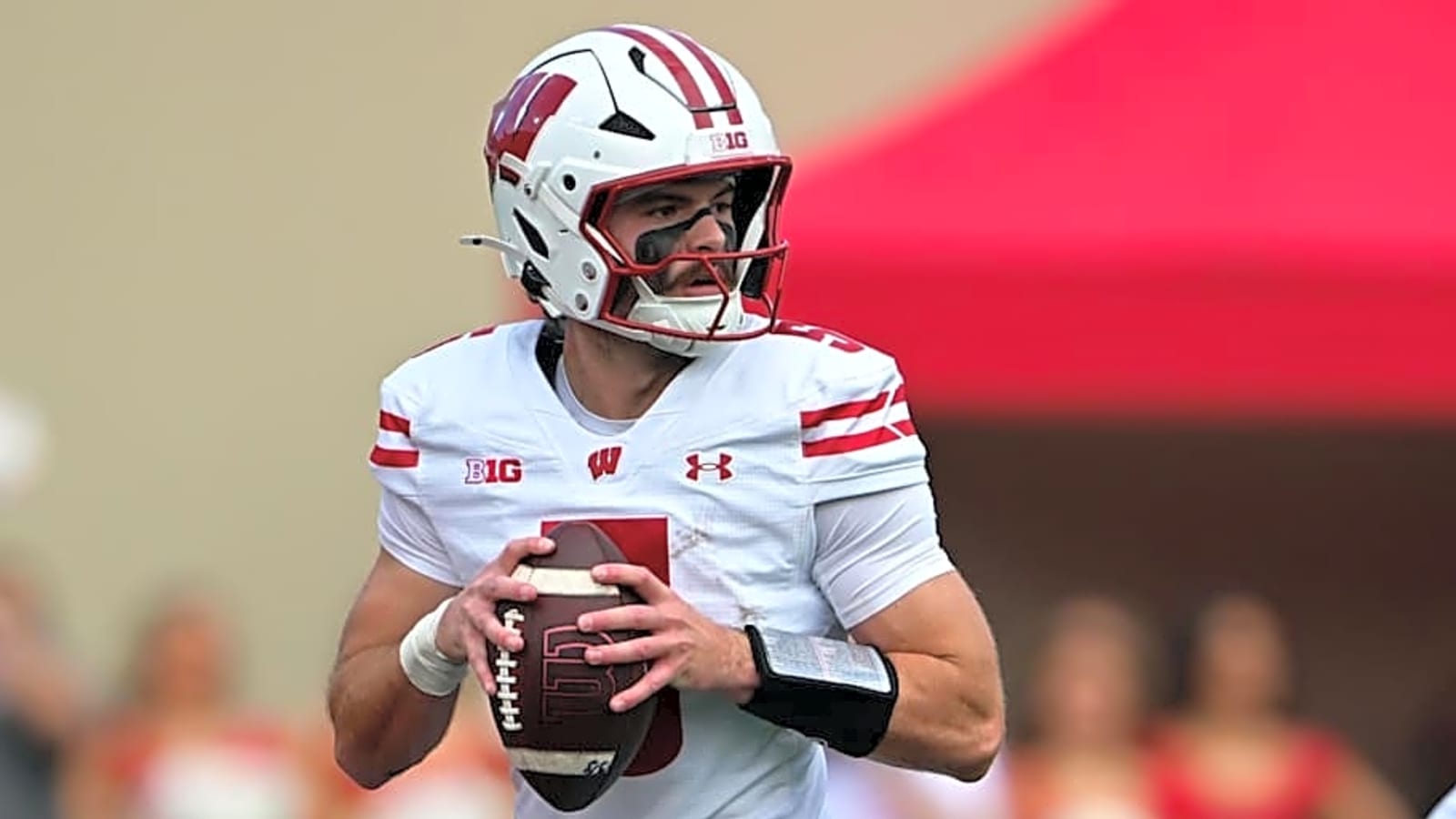 Luke Fickell seeing 'incredible growth' from Badgers true freshman quarterback Carter Smith