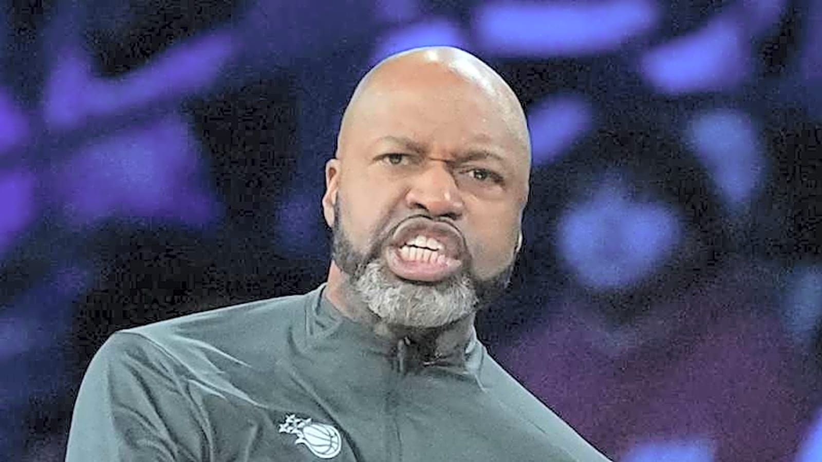 Magic star leaves NBA Cup semifinal vs. Knicks with injury