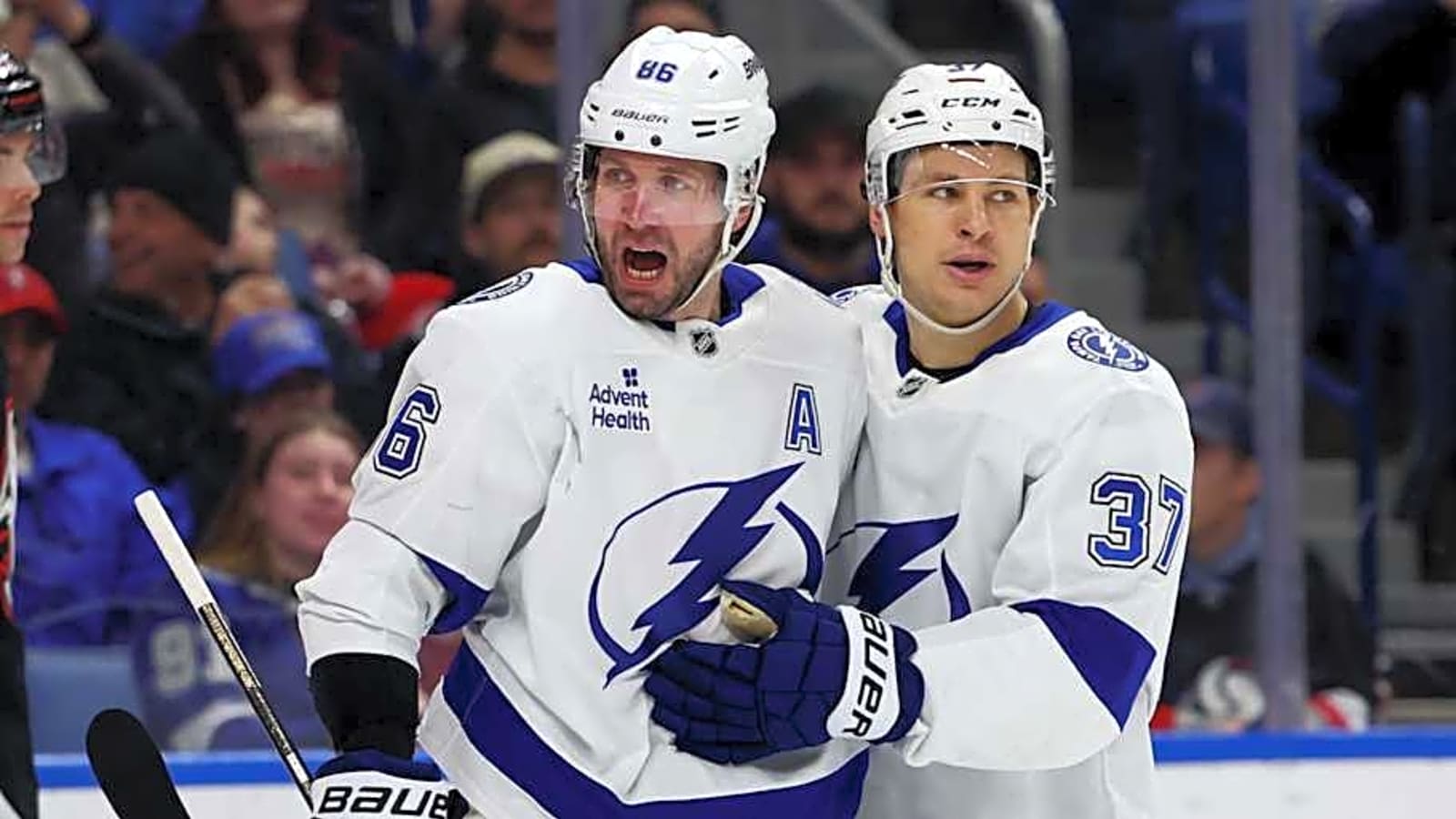 Nikita Kucherov Explodes as Lightning Cruise Past Kraken