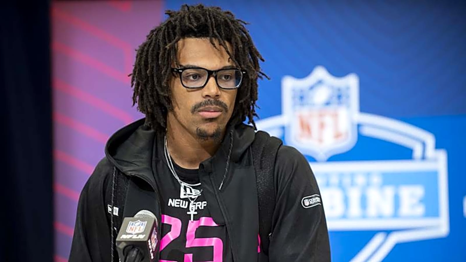  SI Grades Raiders&#39; Darien Porter Selection