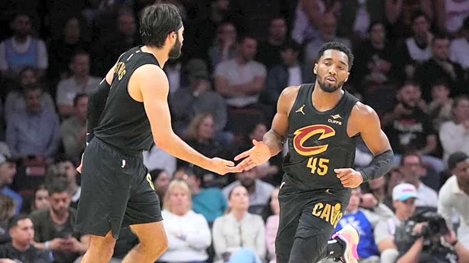 Analyst Identifies Cavaliers&#39; Strength for Playoff Series vs. Pacers