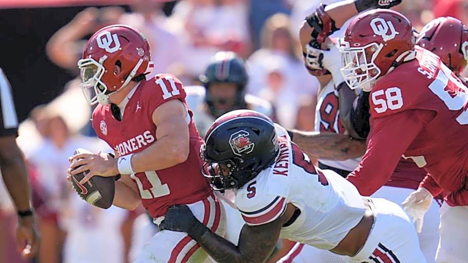 Jackson Arnold Says South Carolina&#39;s D-Line Was His &#39;Welcome to the SEC&#39; Moment