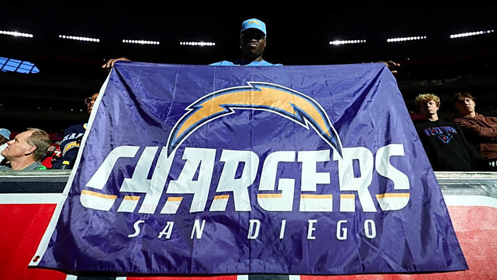 Chargers emphatically prove that San Diego still cares about the Bolts