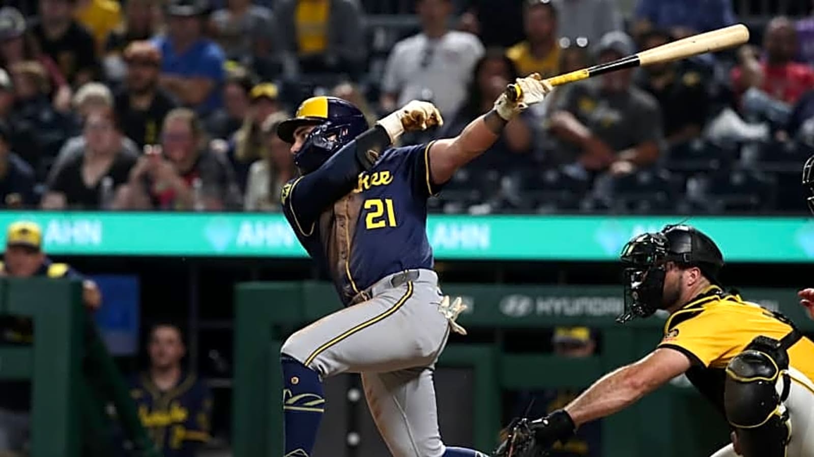 Brewers Hit Jackpot With Yankees Trade; Star Infielder Emerging