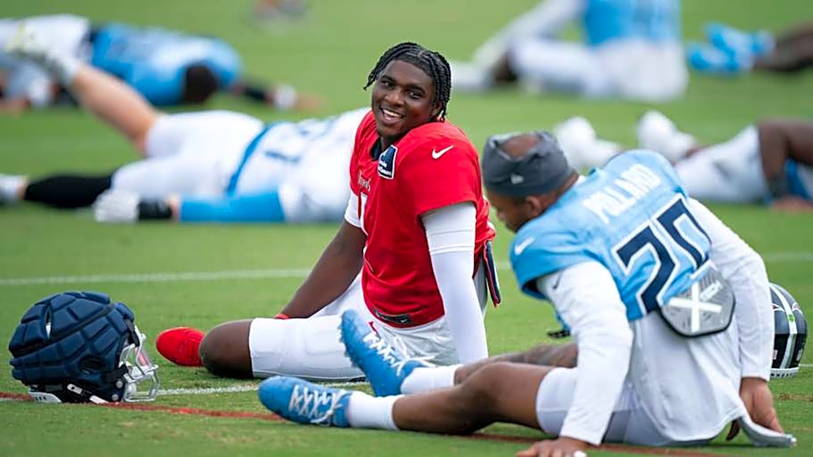 Titans HC Responds to Cam Ward’s Viral Criticism