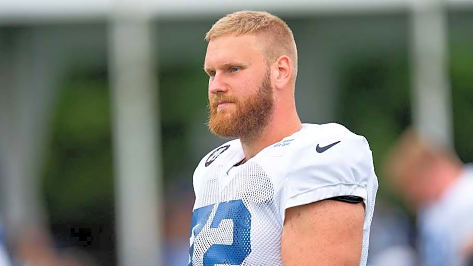 Texans Sign Former Colts OT Braden Smith