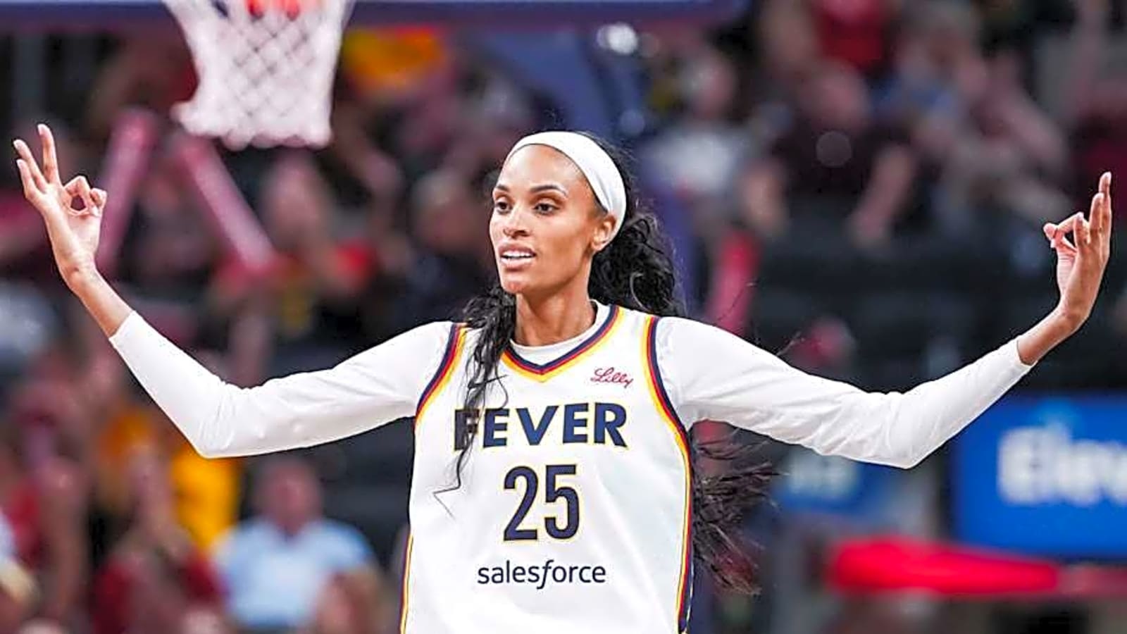 DeWanna Bonner Expected to Make Mercury Return After Fever Exit