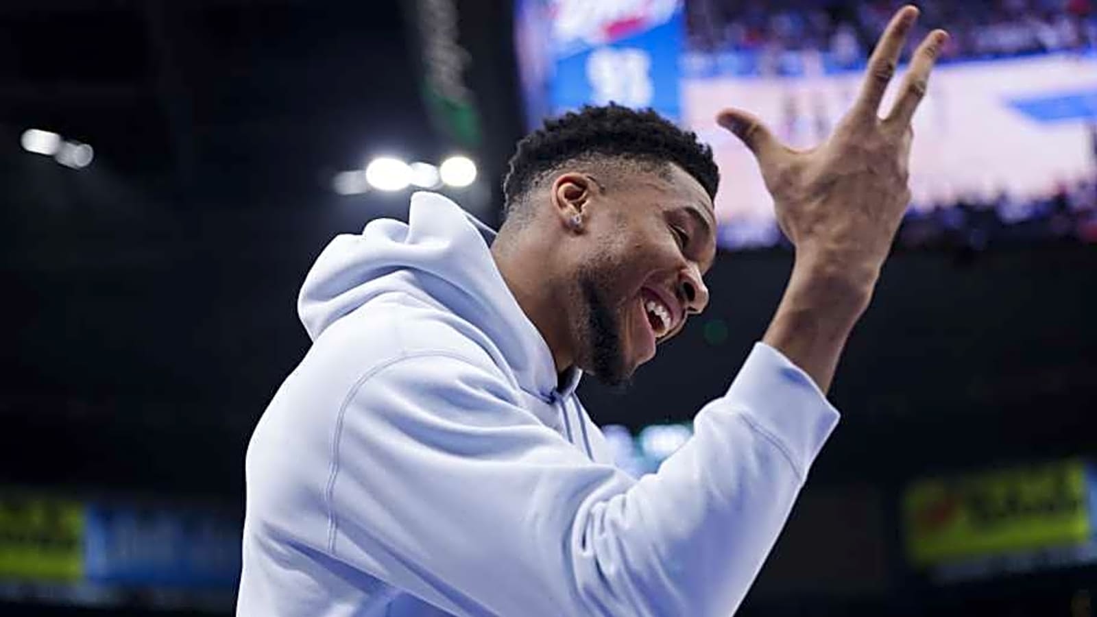 Giannis is a Presence, Even When Not Playing