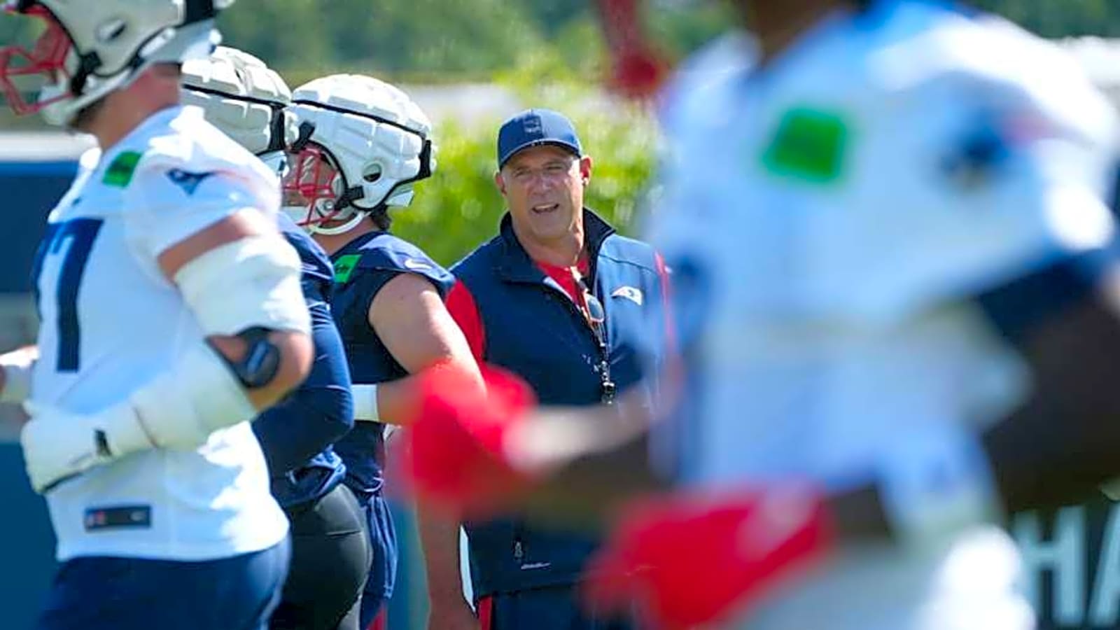 Mike Vrabel Welcomes Boston Legend to Patriots