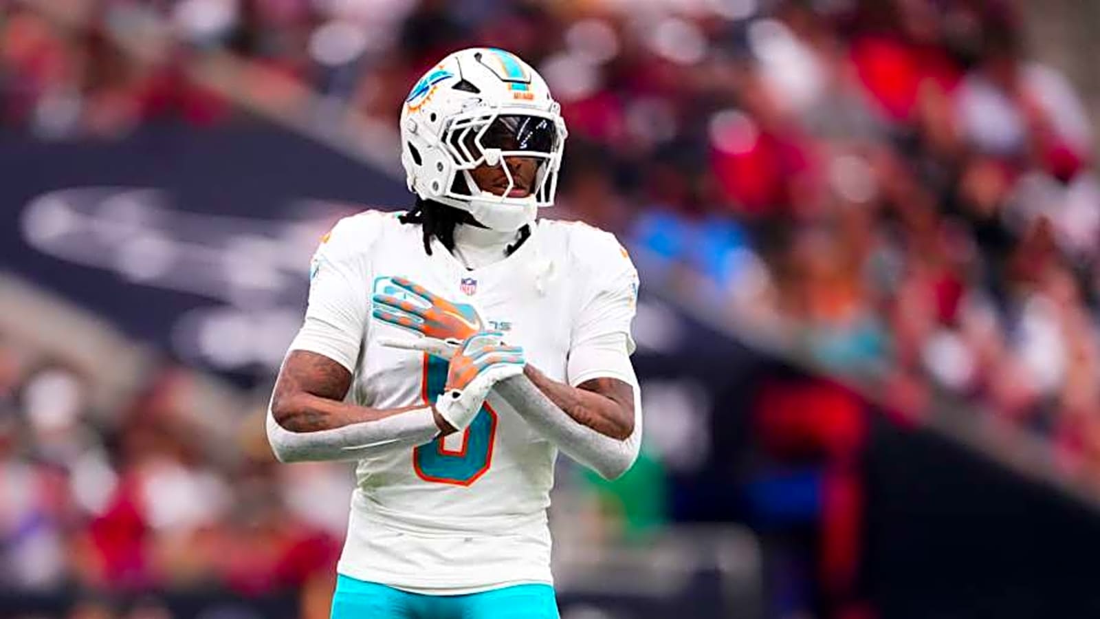 Tyreek Hill’s response to Jalen Ramsey trade says everything about the Dolphins