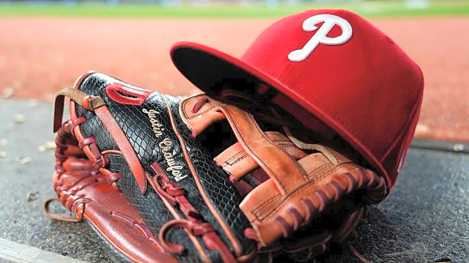 Phillies Sign Veteran Outfielder To Major League Deal
