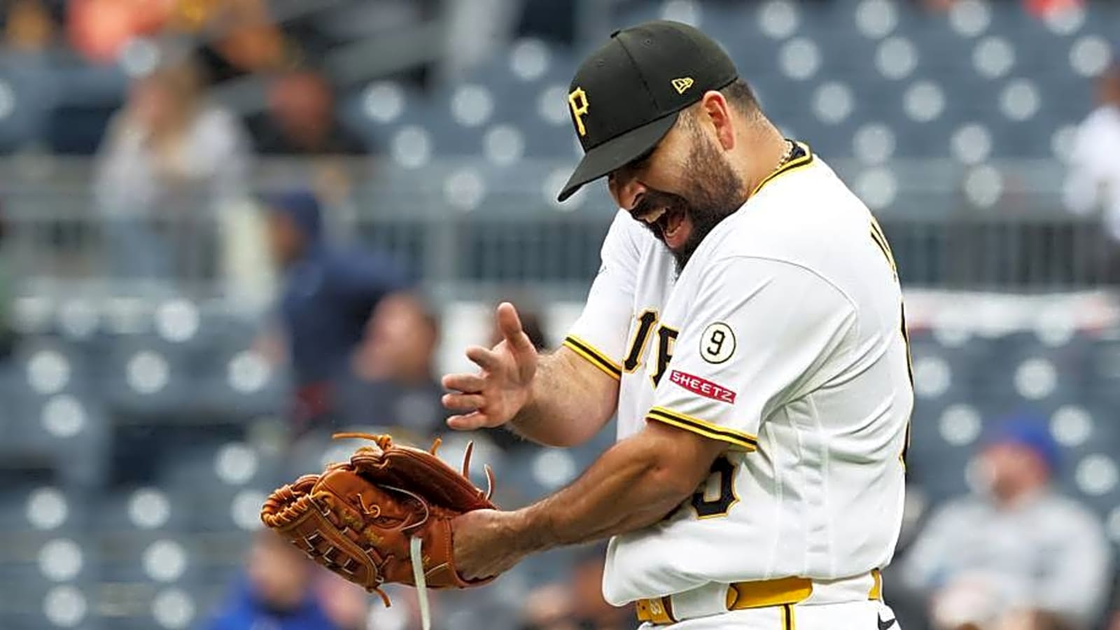 Pirates Re-Sign Former Veteran Pitcher