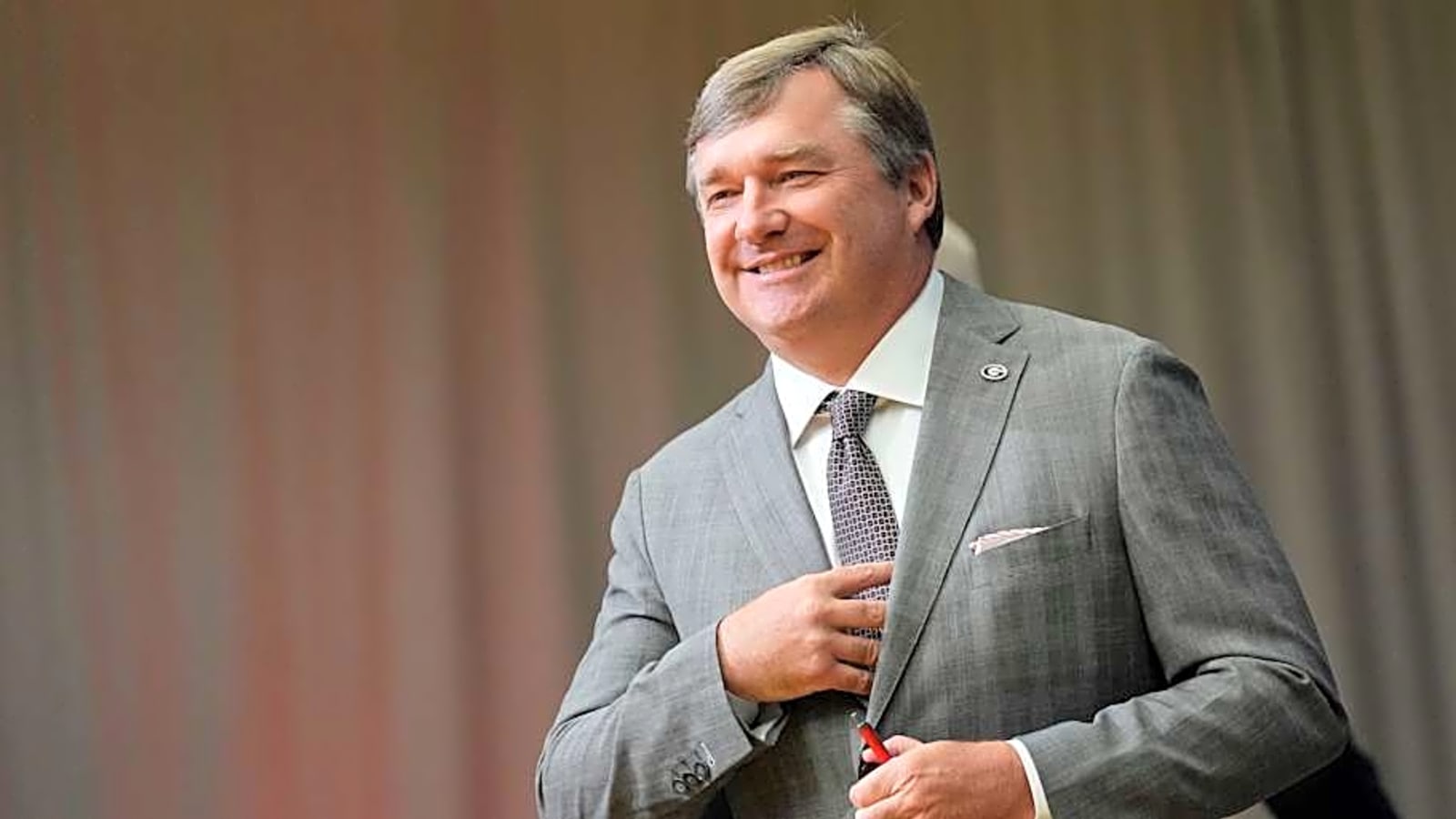 Kirby Smart Talks QB Room for Georgia Football