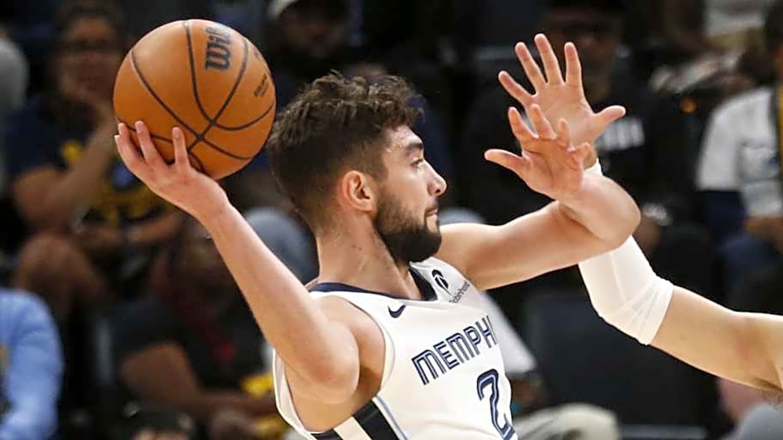 Will this Grizzlies acquisition ever get on the court?