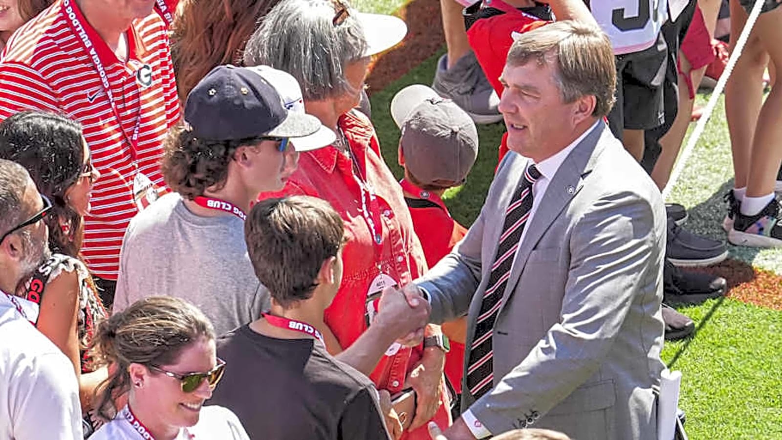 College Football Week One Games Georgia Bulldogs Fans Should Pay Attention to