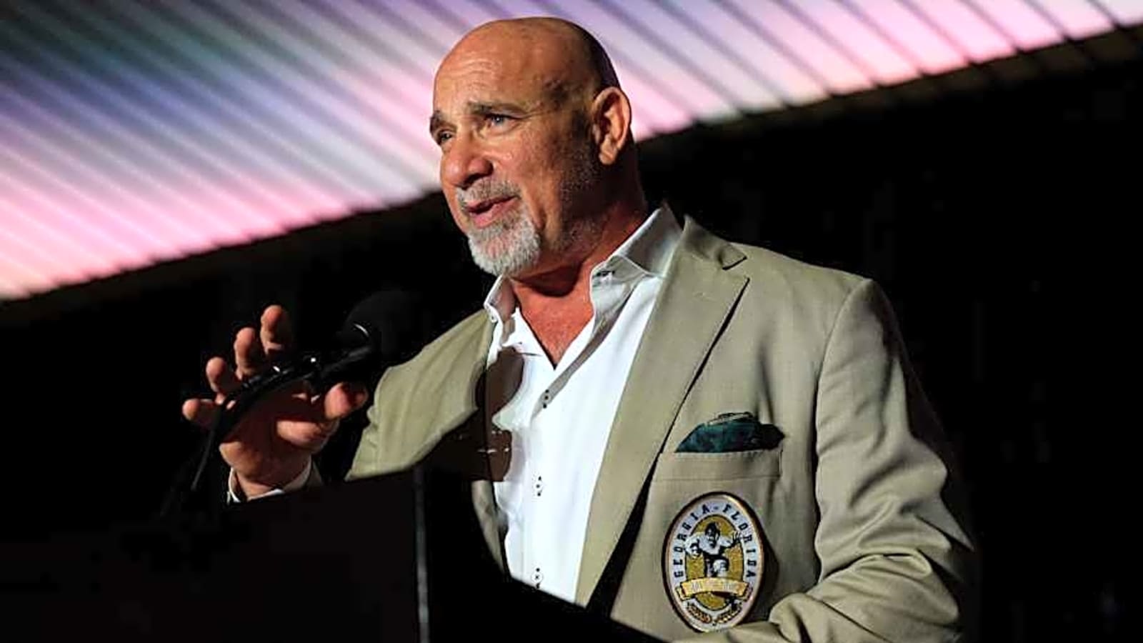 Colorado Buffaloes Linebacker Dramatic Fight With WWE Hall of Fame Dad, Bill Goldberg