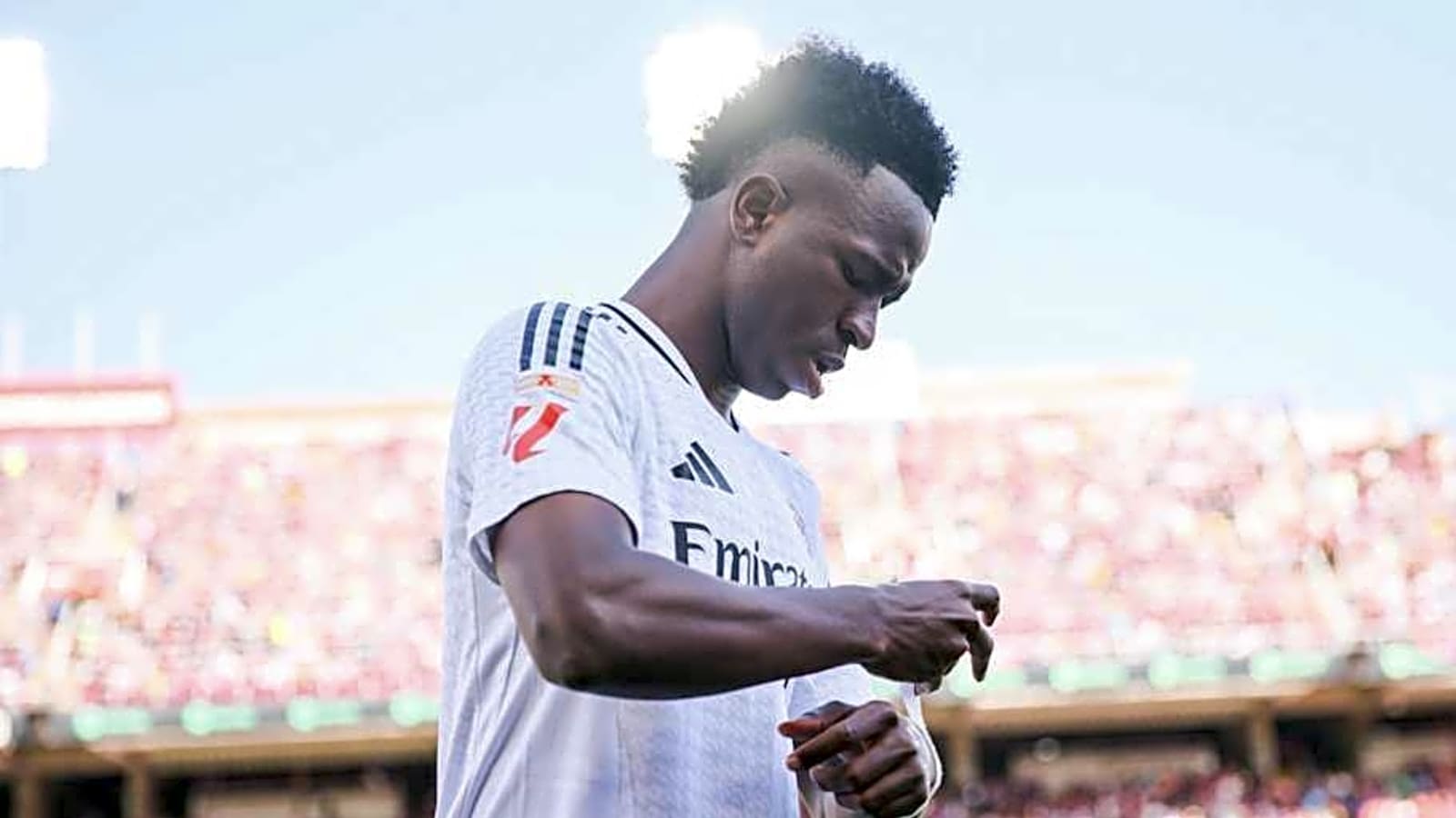Four People Handed Suspended Jail Sentences for Hate Crime Against Vinicius Jr