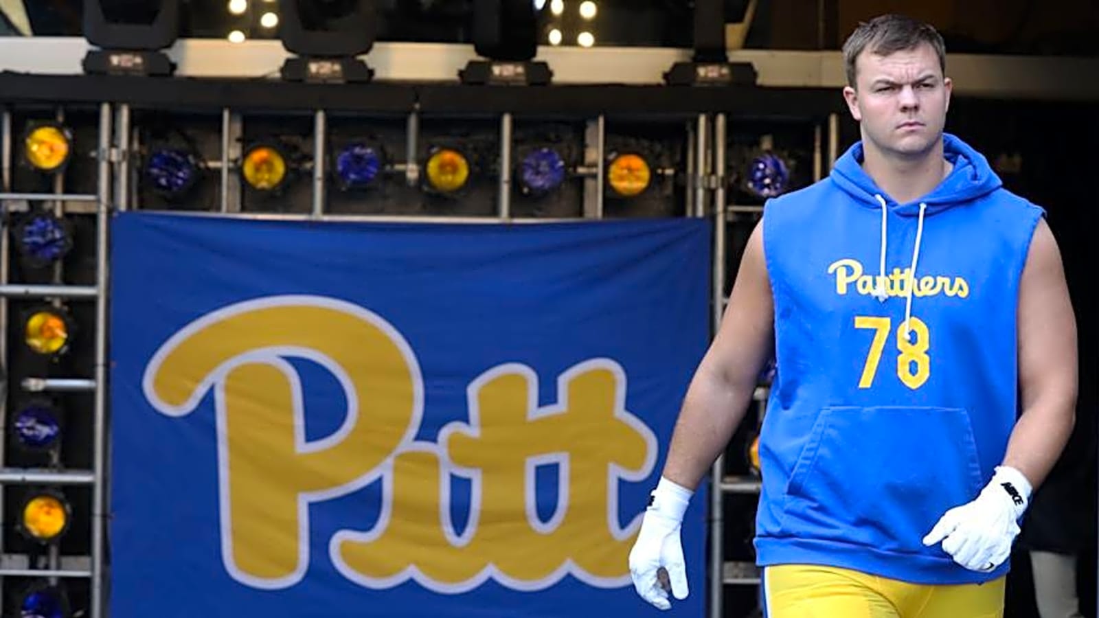 Pitt LT Suffers Injury vs. Boston College