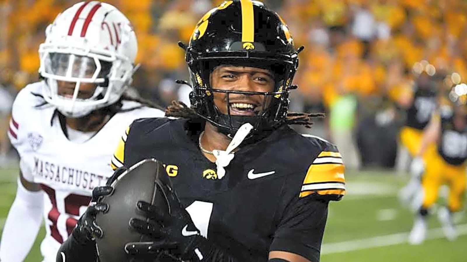 Iowa Special Teams Coordinator Praises Underrated WR