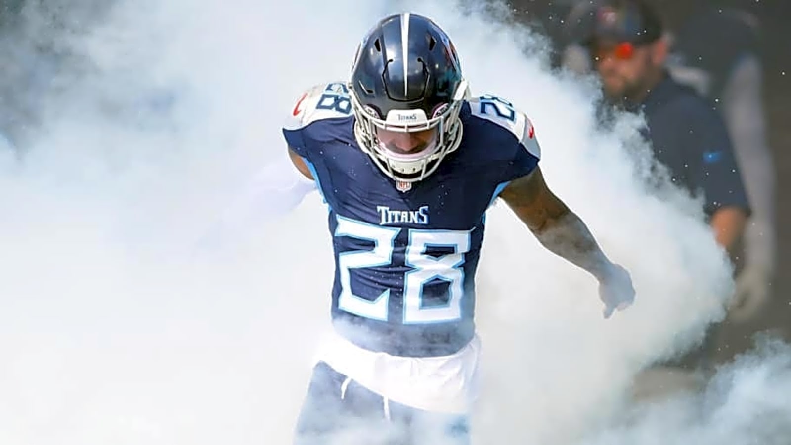 Titans Veteran Reacts to DB Signing