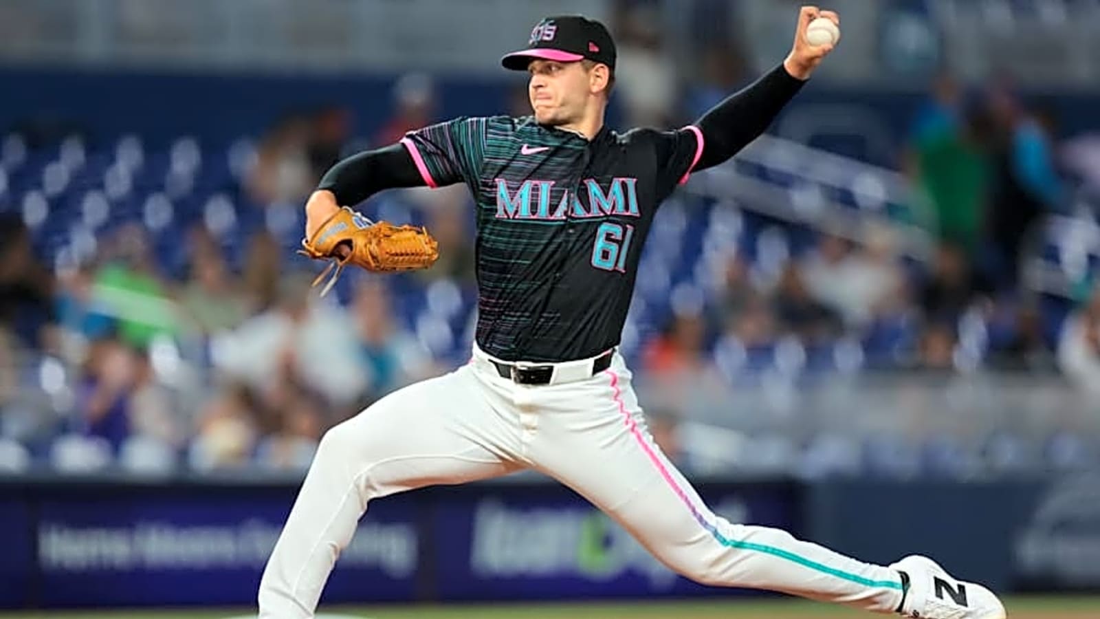 Robby Snelling Suffers UCL Sprain, Marlins to Evaluate Timeline