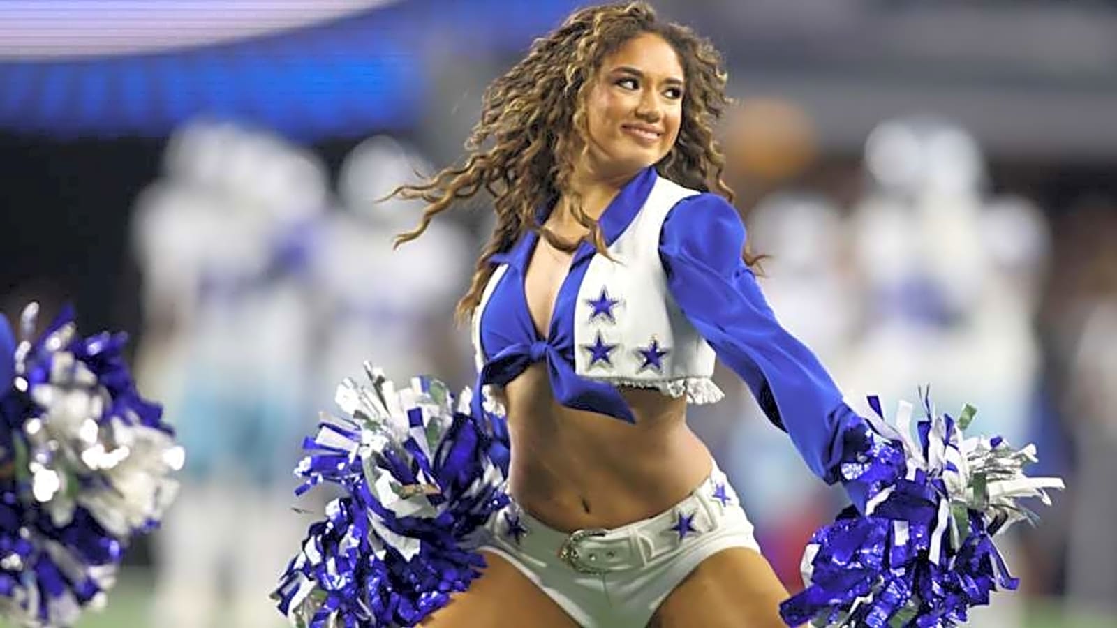 Meet KayDianna Garza: Star of Dallas Cowboys Cheerleader Netflix doc