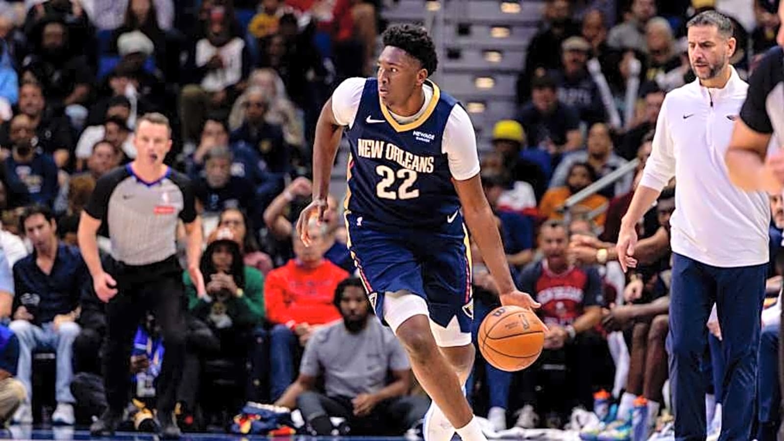 Pelicans Pump the Brakes on Derik Queen Hype With Closing Lineup vs. Grizzlies