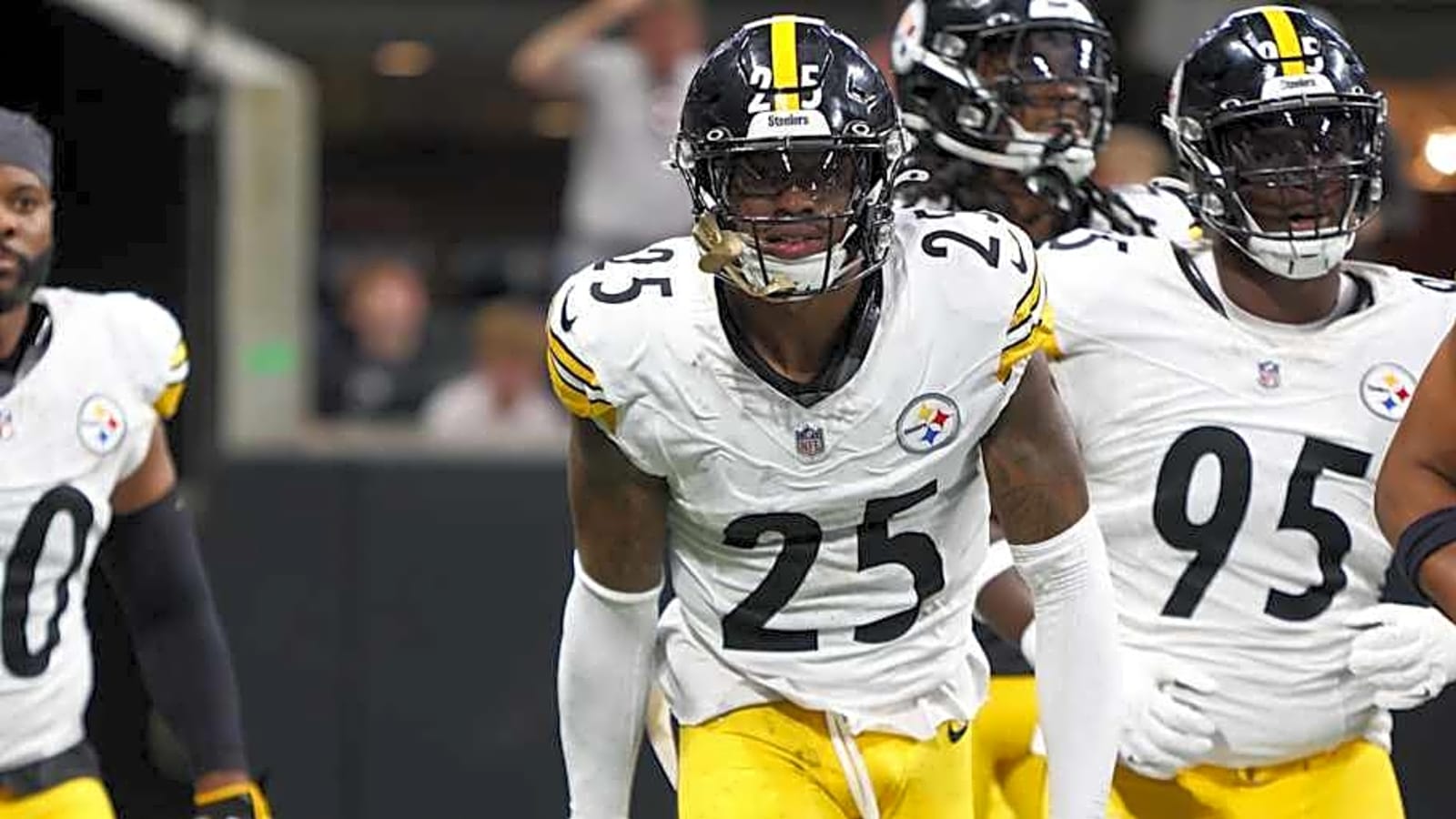 Steelers&#39; DeShon Elliott Blasts NFL After Uniform Fine