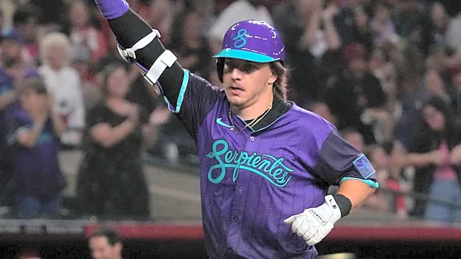 Report: Astros Interested in Diamondbacks&#39; Young Outfielder