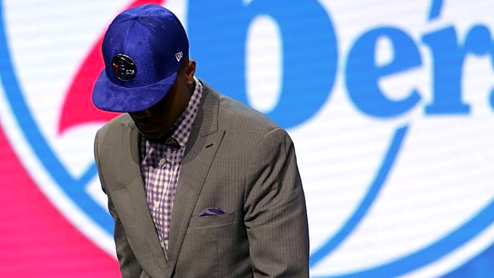 Former NBA 1st Overall Pick Is Still A Free Agent