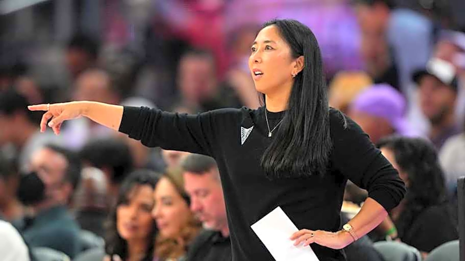 Valkyries Coach Natalie Nakase Wins Big Honor Ahead of Valkyries-Lynx Playoffs