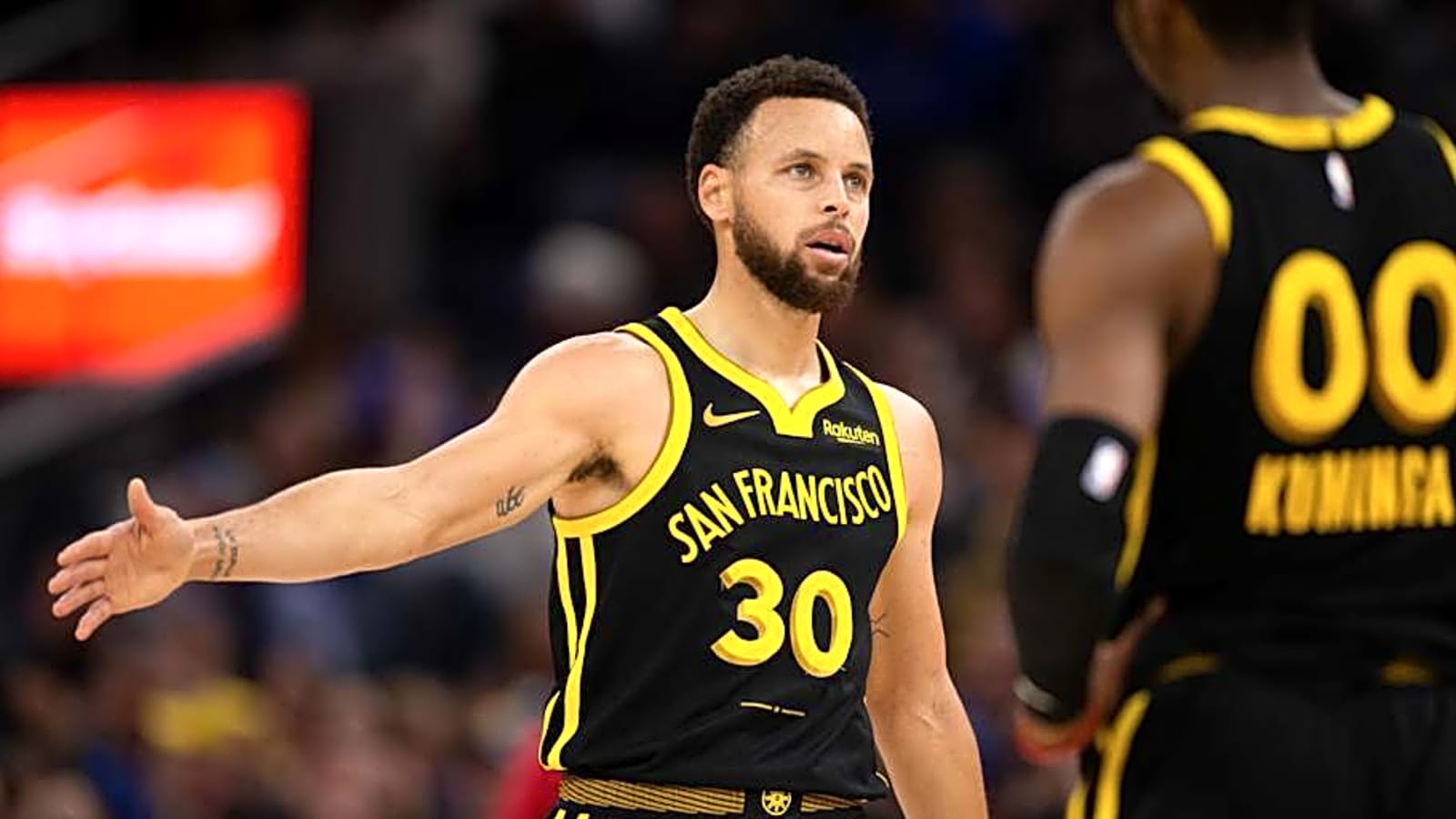 Steph Curry&#39;s Honest Message To Jonathan Kuminga After DNP vs Clippers