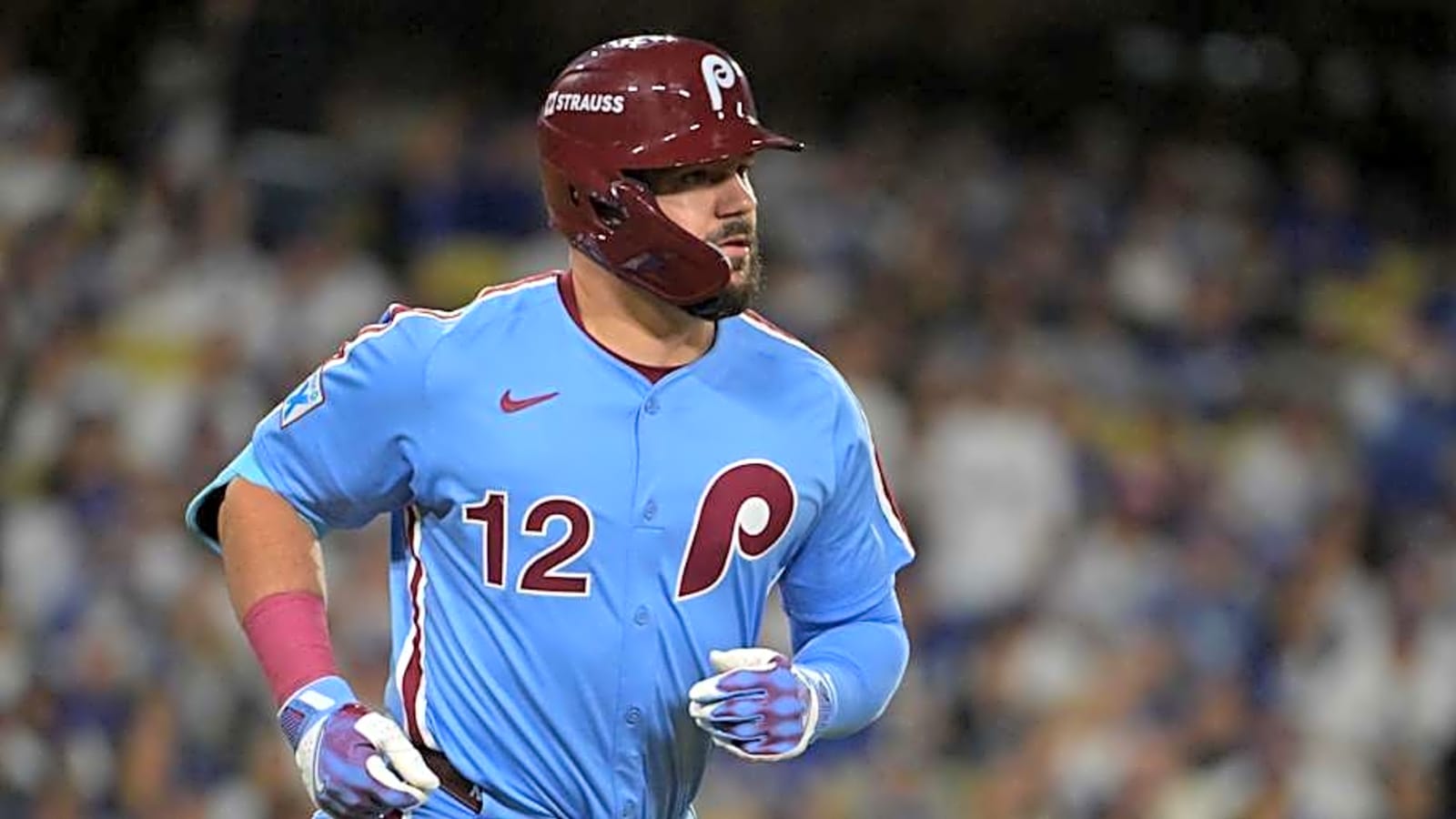 Pirates Outbid Phillies for Kyle Schwarber
