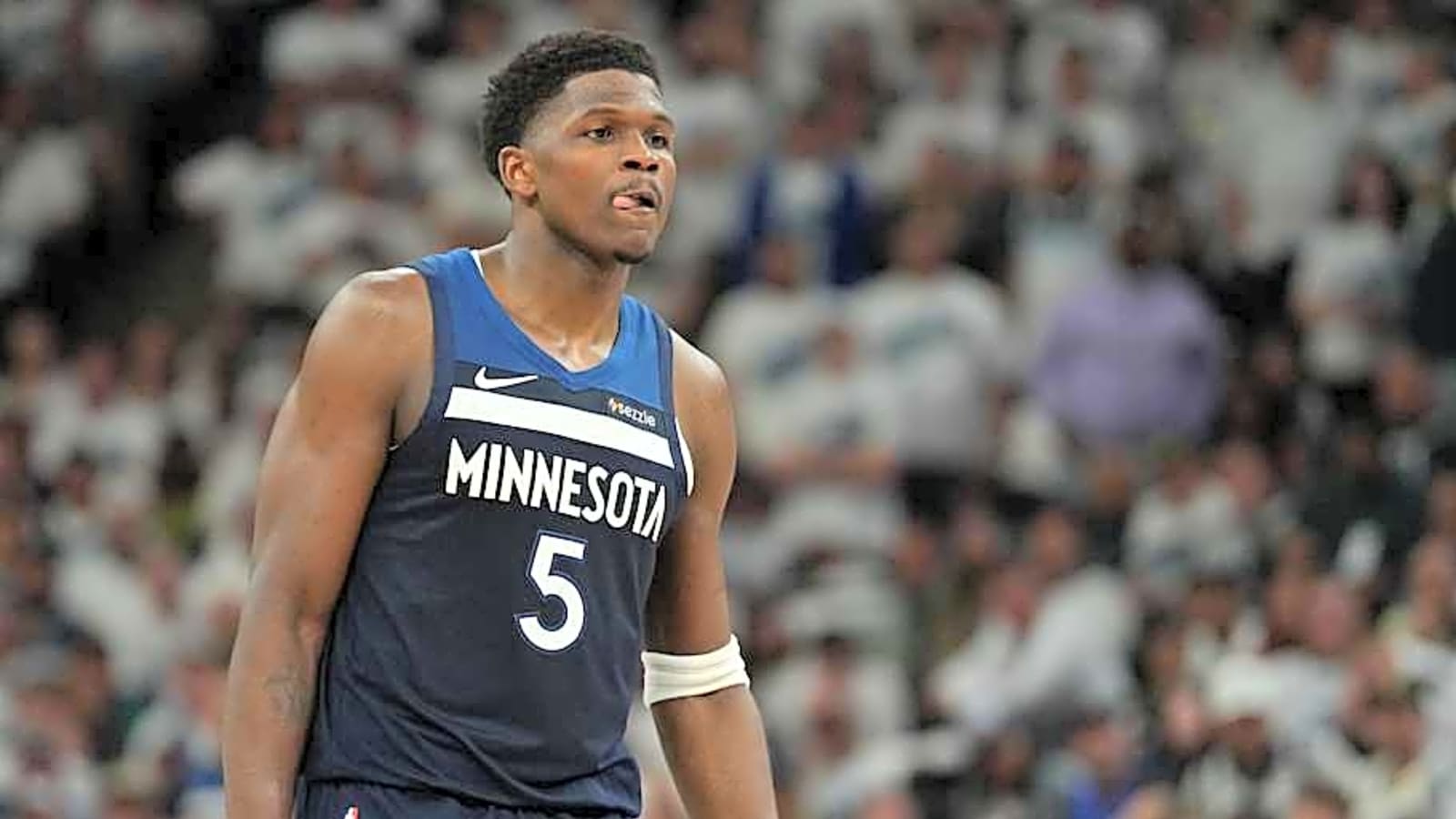 14-Year NBA Veteran Issues Public Apology to Anthony Edwards