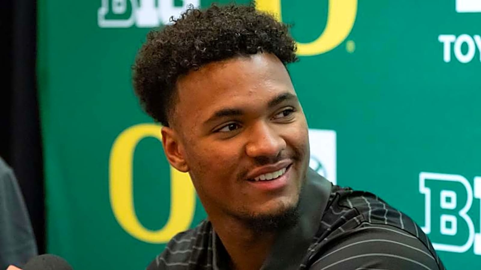 Kenyon Sadiq's Chance To Make Oregon History In NFL Draft
