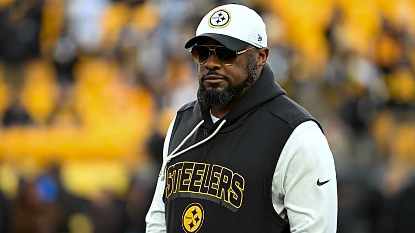 Steelers Fans Chant &#39;Fire Tomlin&#39; During Game