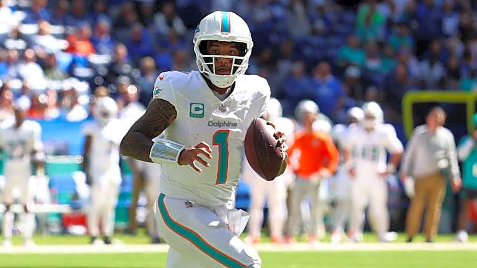 Patriots HC Explains Changes Facing Left-Handed QB