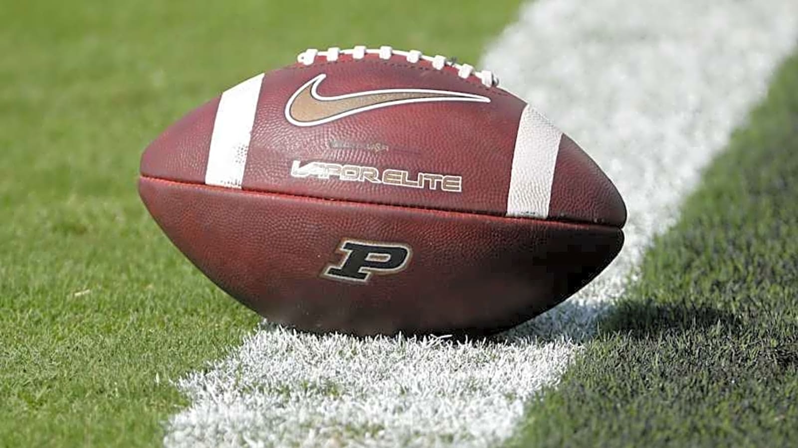 Purdue Football Lands 2026 Pledge From East St. Louis Offensive Lineman