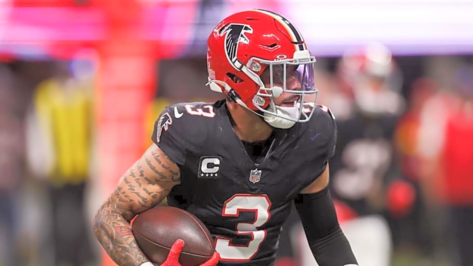 Jessie Bates III Addresses Uncertain Future With the Falcons