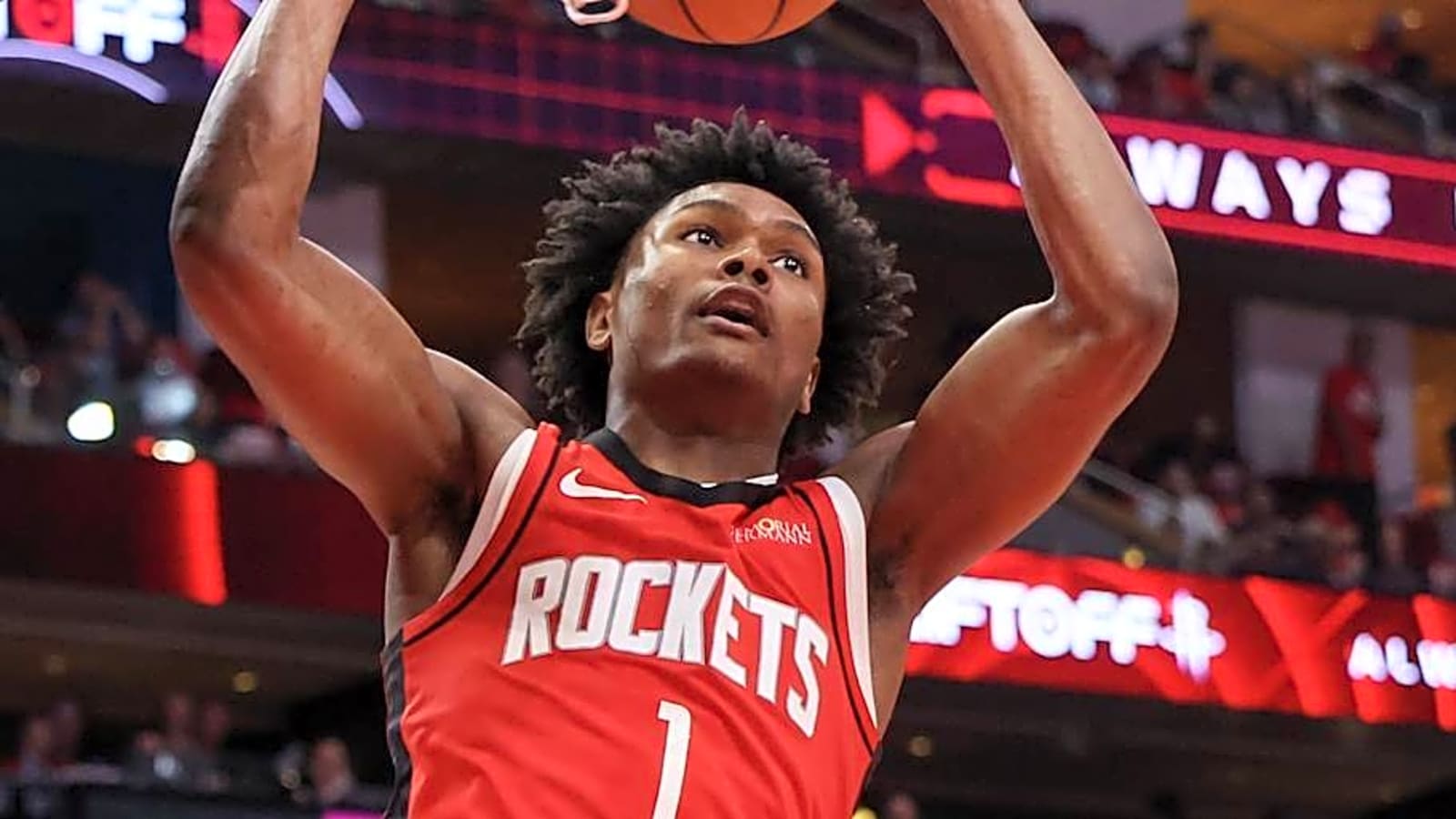 Houston Rockets: Amen Thompson’s Development Biggest Key for Next Season