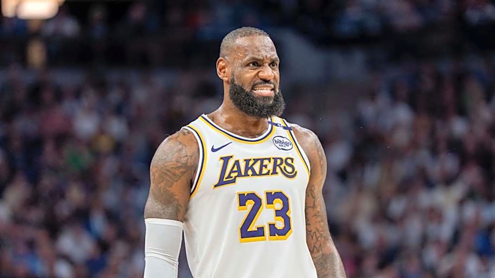 LeBron James Makes Appearance With Newest Lakers Player During Clippers Game