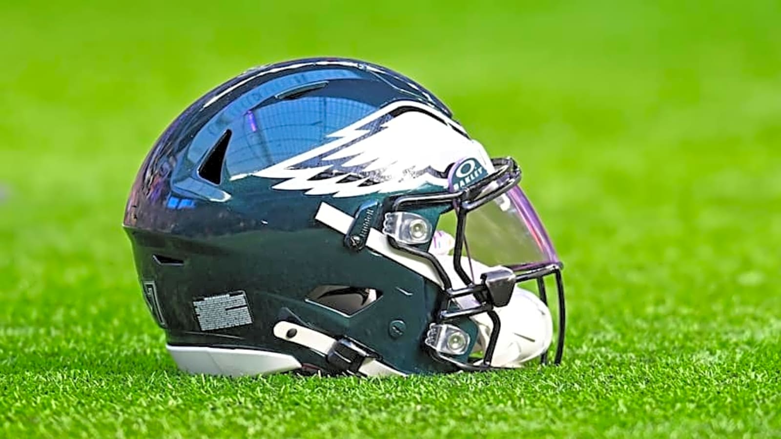 Jets' Ideal Quarterback Fix Might Be Sitting On Eagles’ Bench