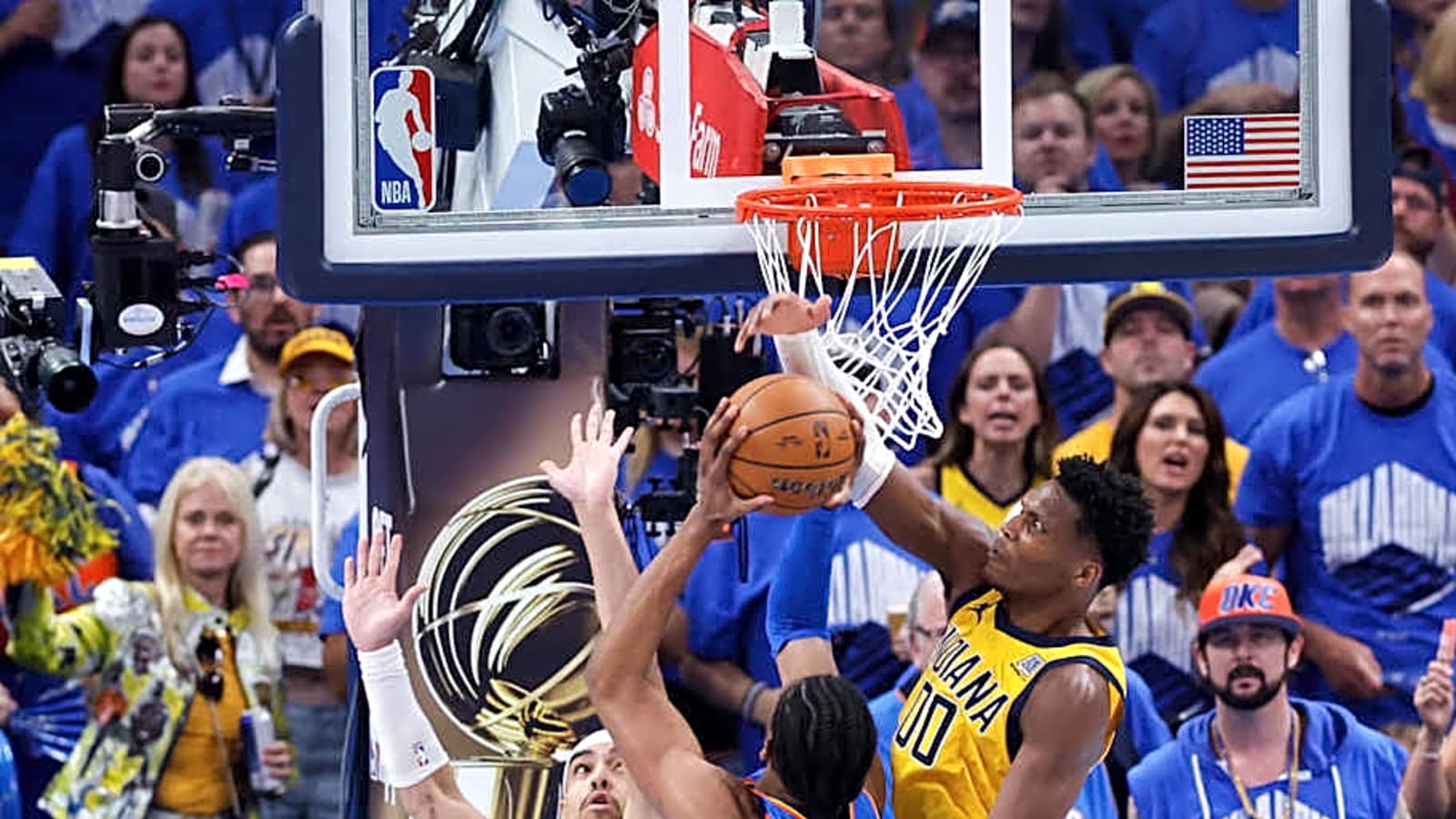 Pacers Forward Earns Incredible Honor From Quebec
