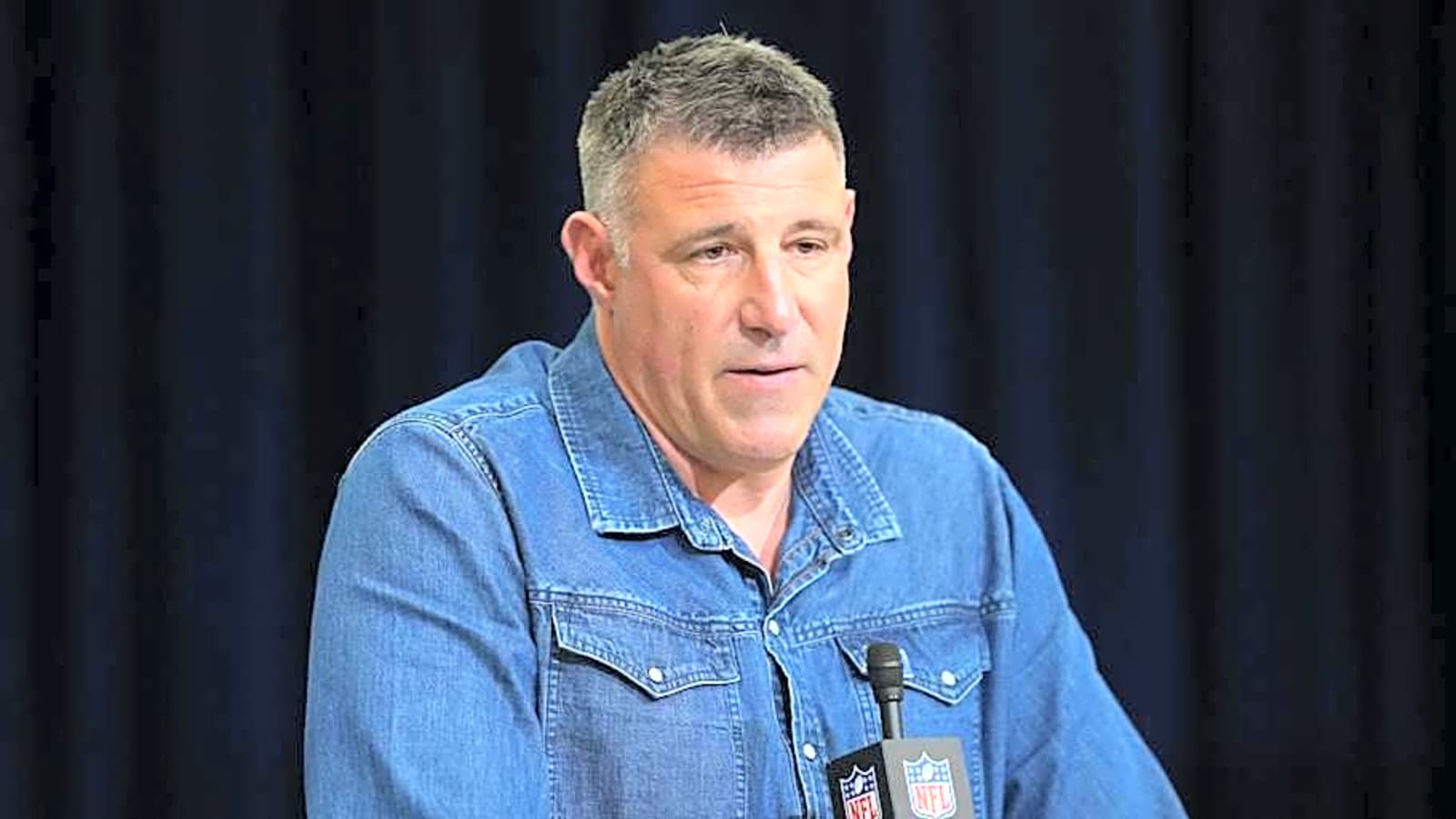 Patriots' Mike Vrabel Gets Candid on A.J. Brown Trade Rumors