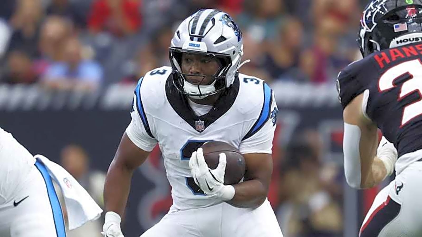 Steelers Sign Former Panthers RB