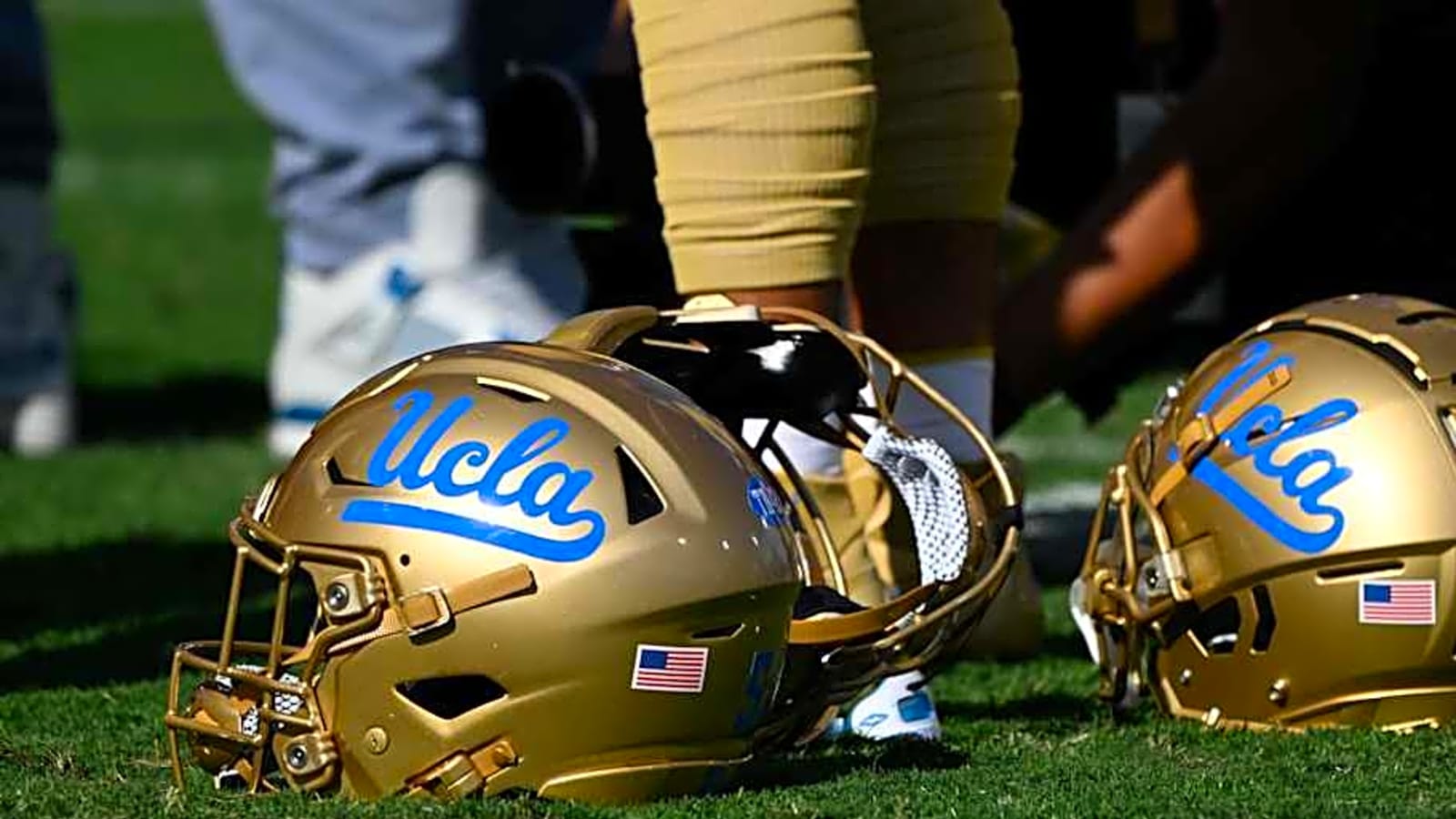 Oscar Rios Commits To Arizona Over UCLA
