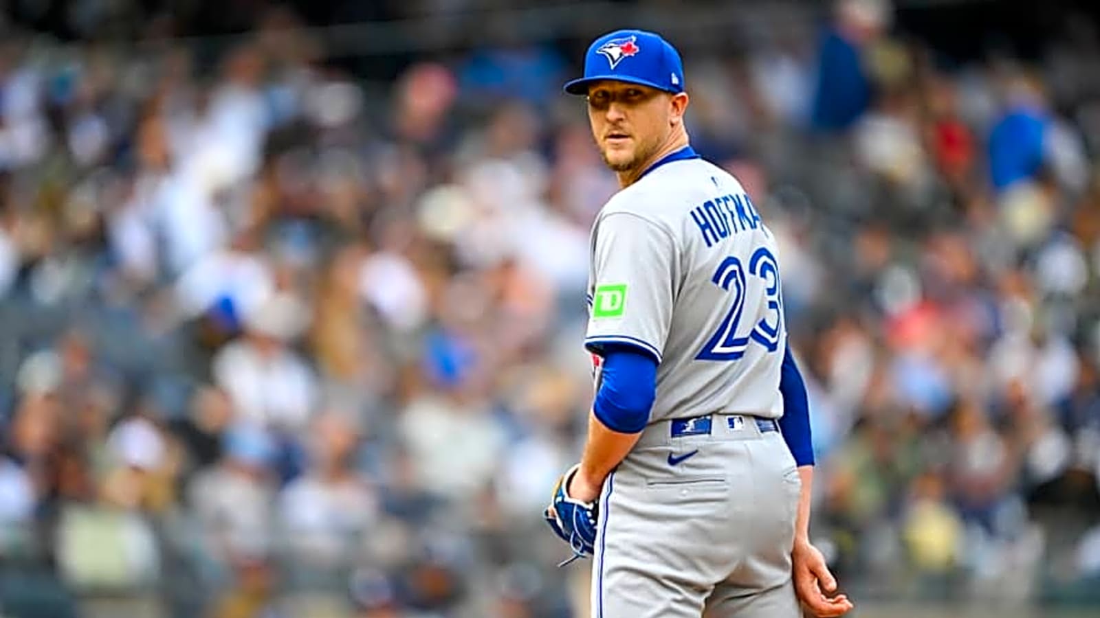 Blue Jays’ AL East Lead Shrinks, Magic Number to Clinch Remains Stuck